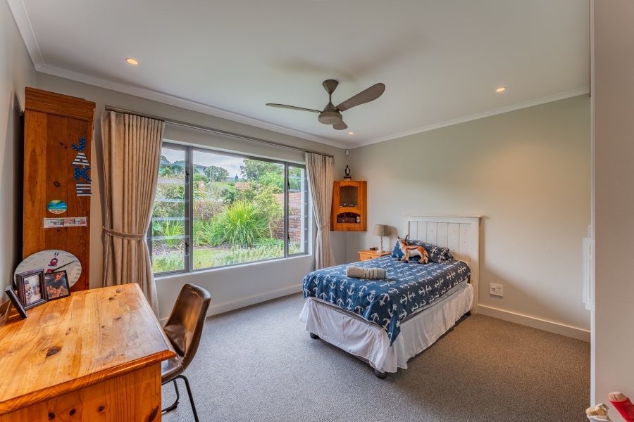 4 Bedroom Property for Sale in Cape St Francis Eastern Cape